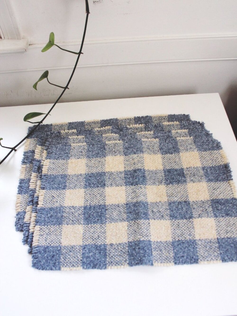 Vintage Blue Cream Woven Checkerboard Gingham Placemats Set Of 4 Cottagecore - Picture 2 of 5